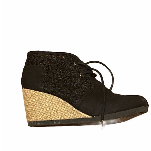 Bob’s From Skechers   - Picture 3 of 7